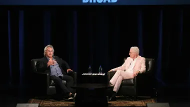 Pannel in front of screen