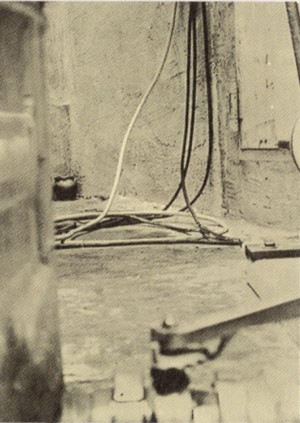 Joseph Beuys - Honigpumpe am Arbeitsplatz, 1977