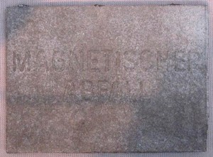 Joseph Beuys - Magnetischer Abfall, 1975