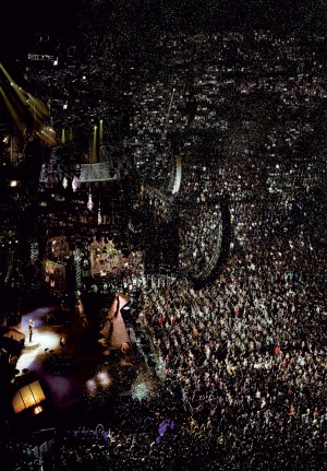 Andreas Gursky - Madonna I, 2001