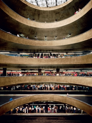 Andreas Gursky - Sao Paulo, Sé, 2002