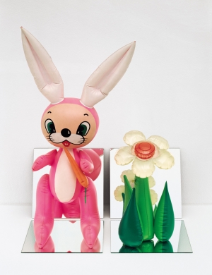Jeff Koons - Inflatable Flower and Bunny (Tall White and Pink Bunny), 1979, vinyl, mirrors