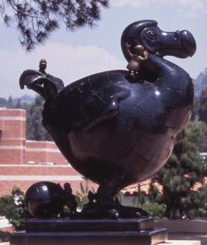 Tom Otterness - Dodo, 1989-90, bronze