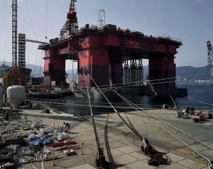 Thomas Struth - Semi Submersible Rig, DSME Shipyard, Geoje Island, 2007