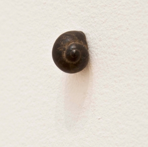 Robert Therrien - No title (five snails), 1990-2011