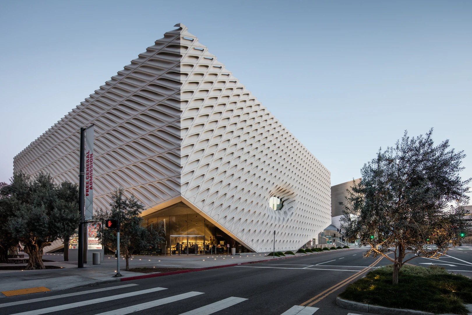 The Broad museum on Grand Avenue