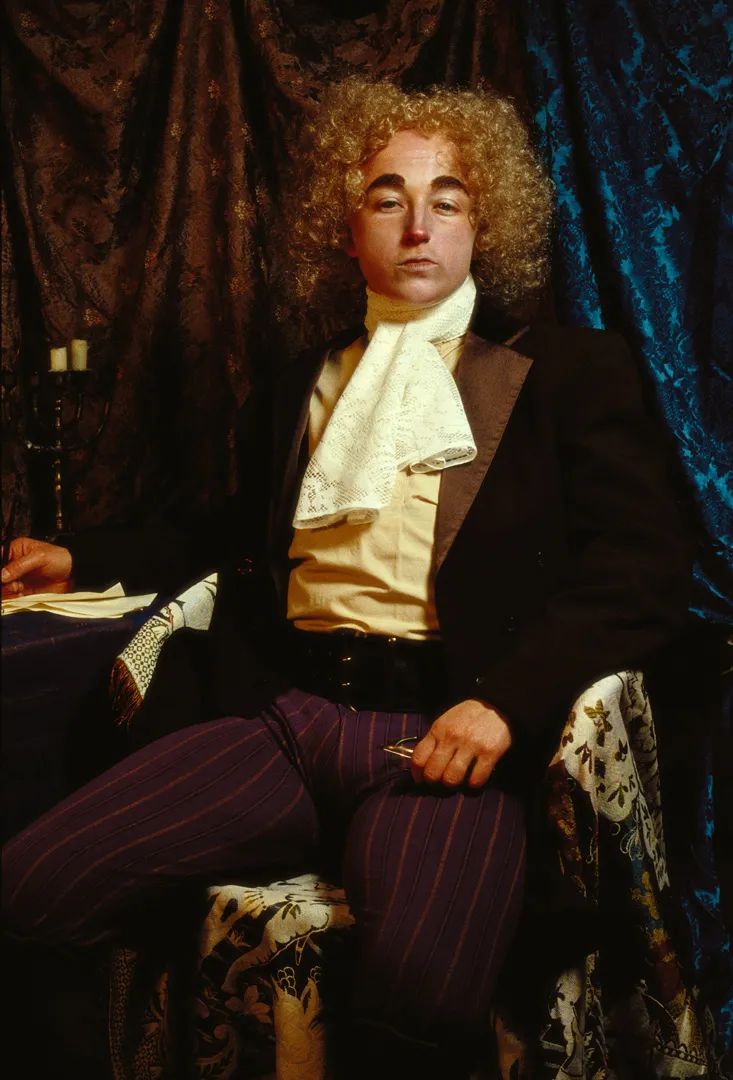 【Untitled Film Stills】 Cindy Sherman Cindy Sherman | Untitled #201 (1989) | Artsy