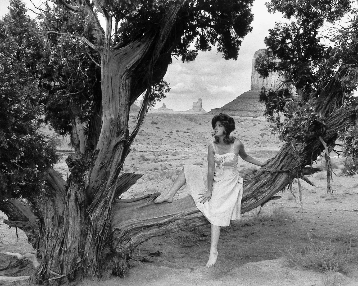 Untitled Film Still #43 - Cindy Sherman | The Broad