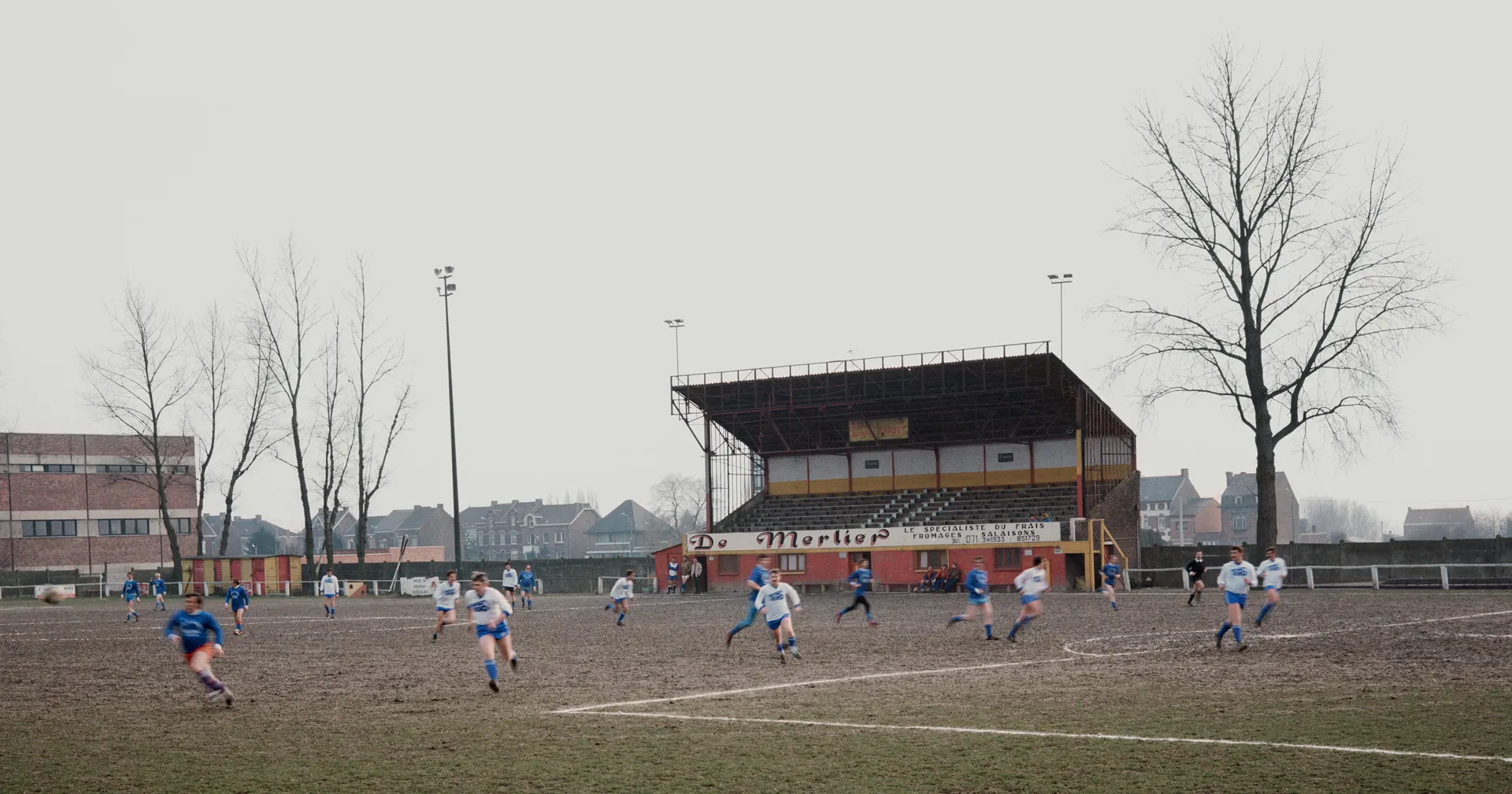 Fussballspieler, Liege - Andreas Gursky | The Broad