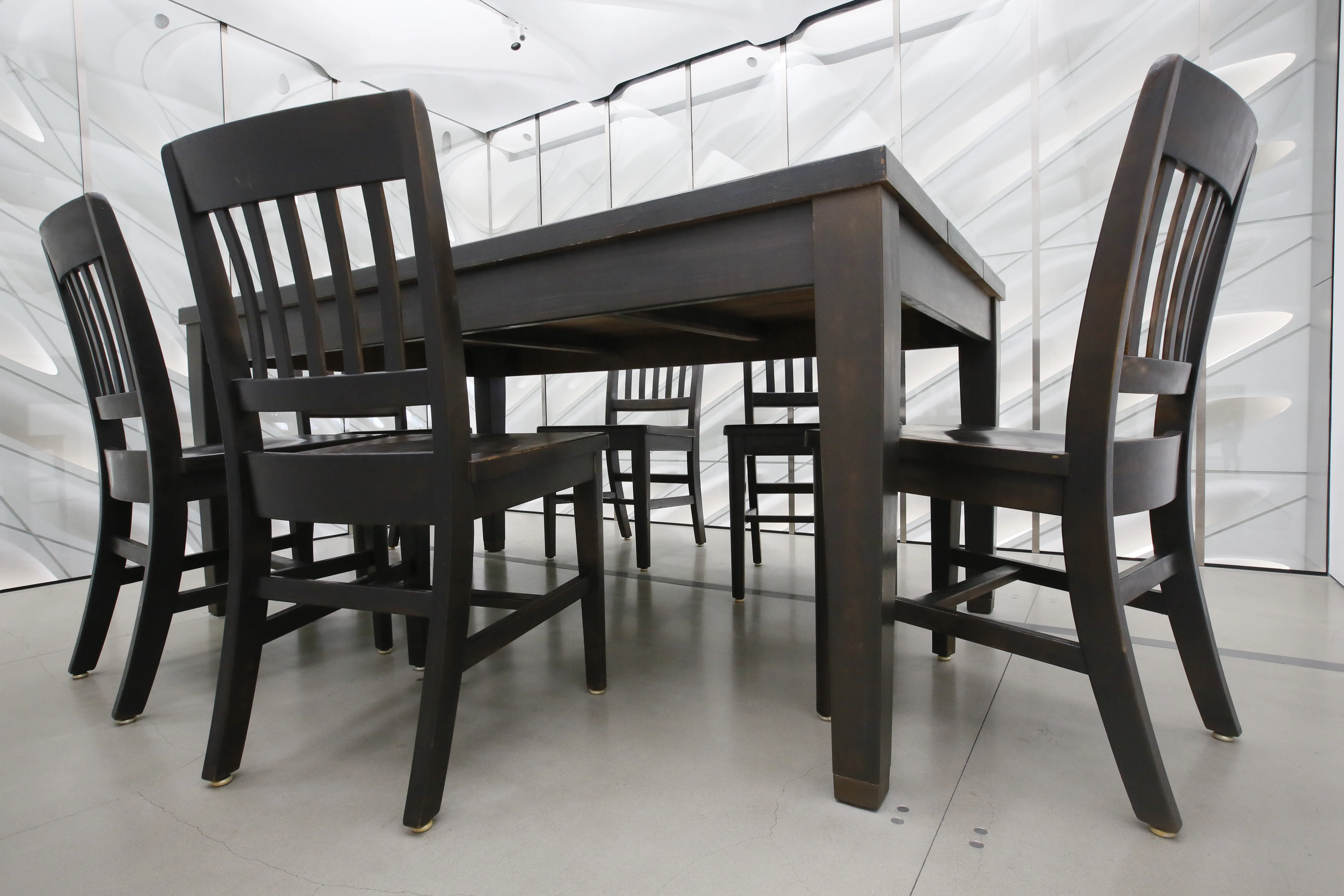 Tables, Chairs & Dishes for Giants